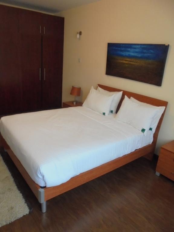 Golfview Serviced Apartments Ναϊρόμπι Εξωτερικό φωτογραφία